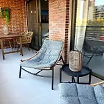 Gerona Square Apartment