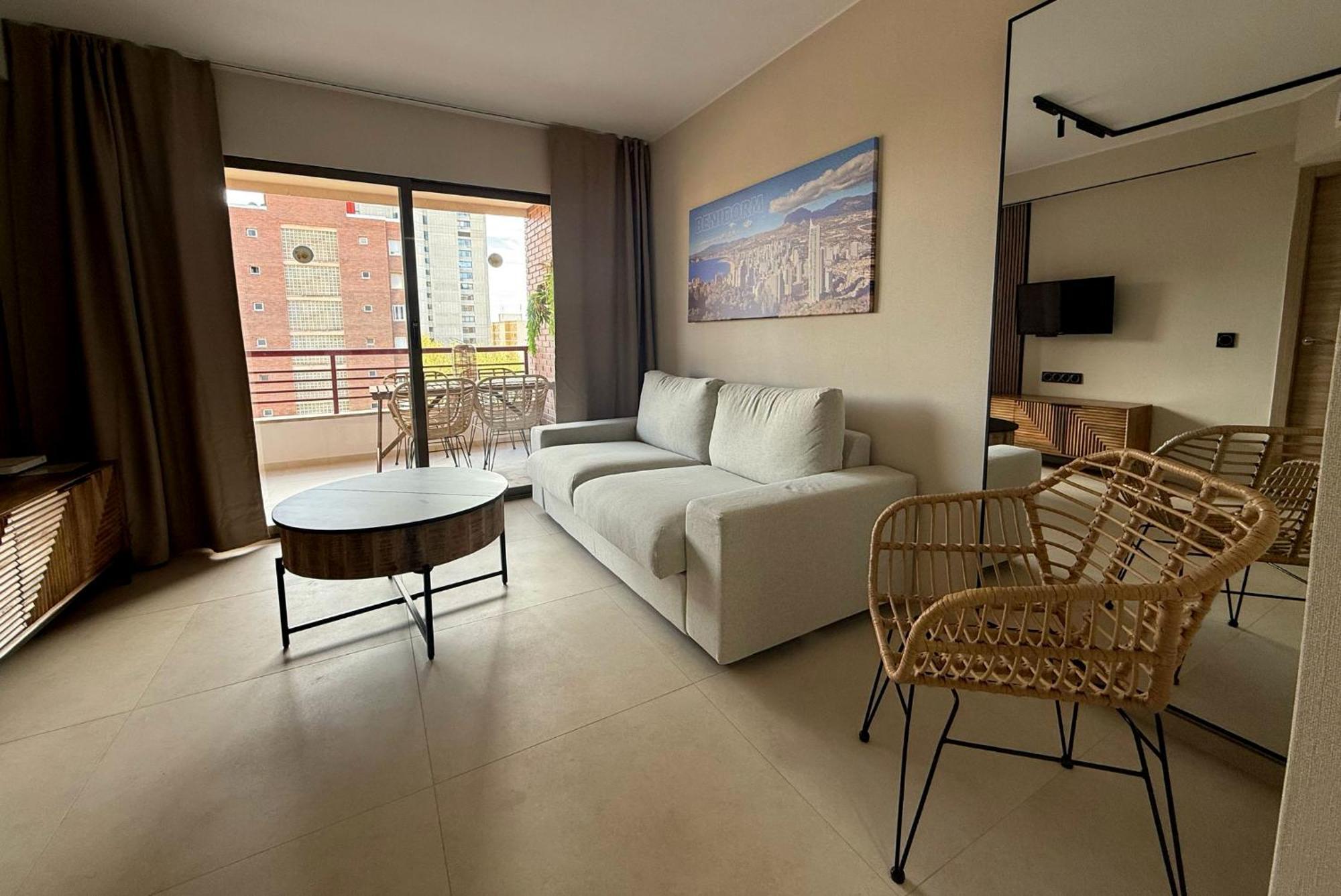 Gerona Square Apartment